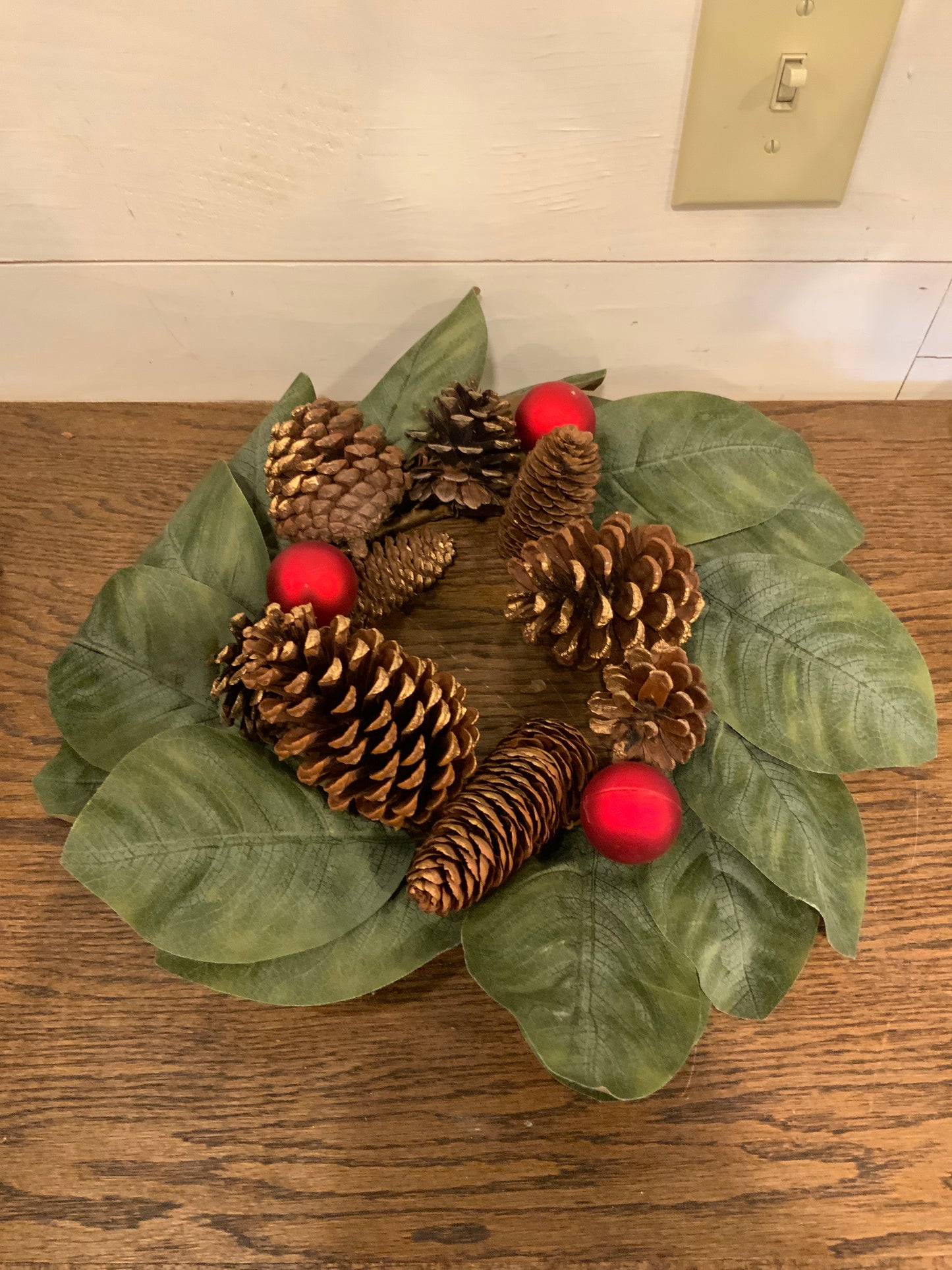 Gold Magnolia & Pinecone Candle Ring