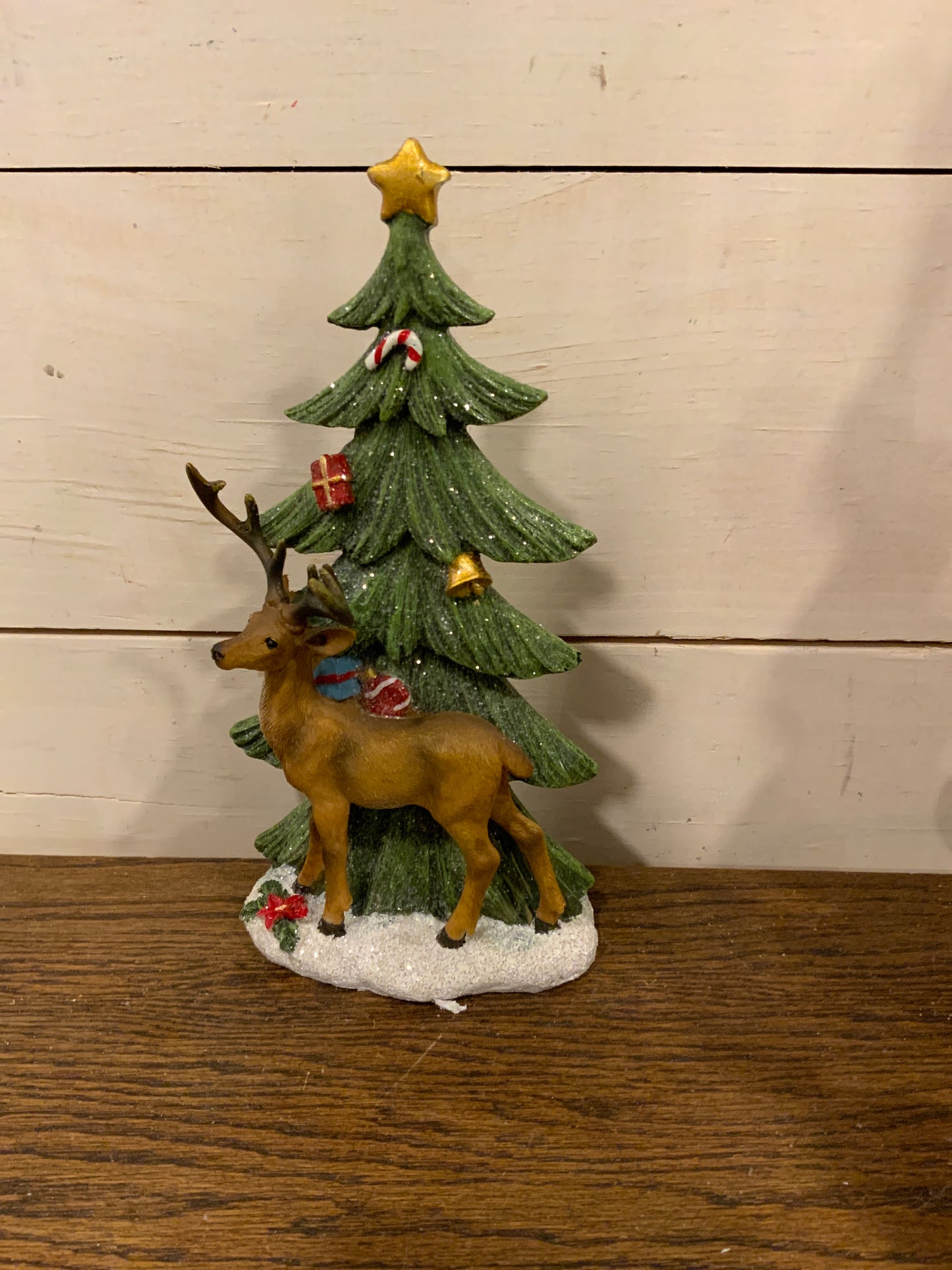 9” resin holiday tree w/ deer