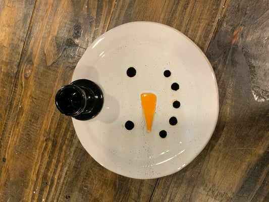 Snowman plate with toothpick hat holder