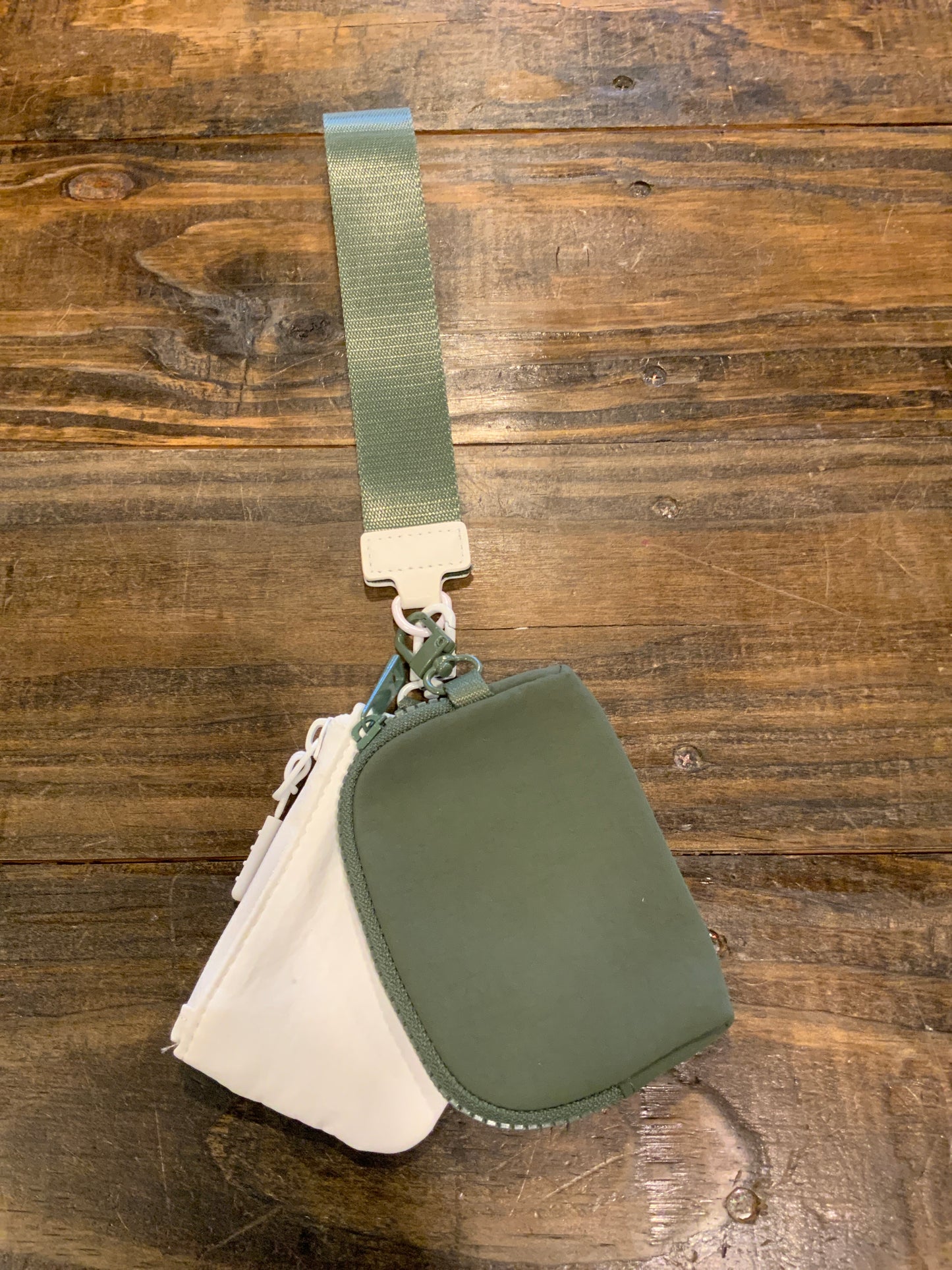 Wristlet with pouches