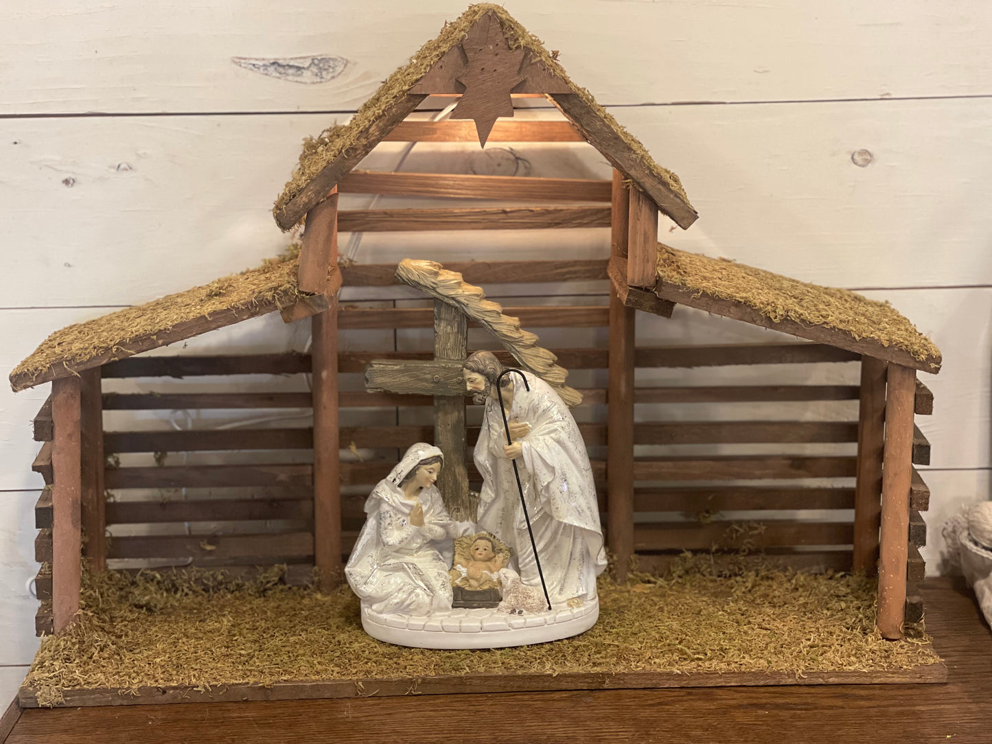 Nativity Stable Lg