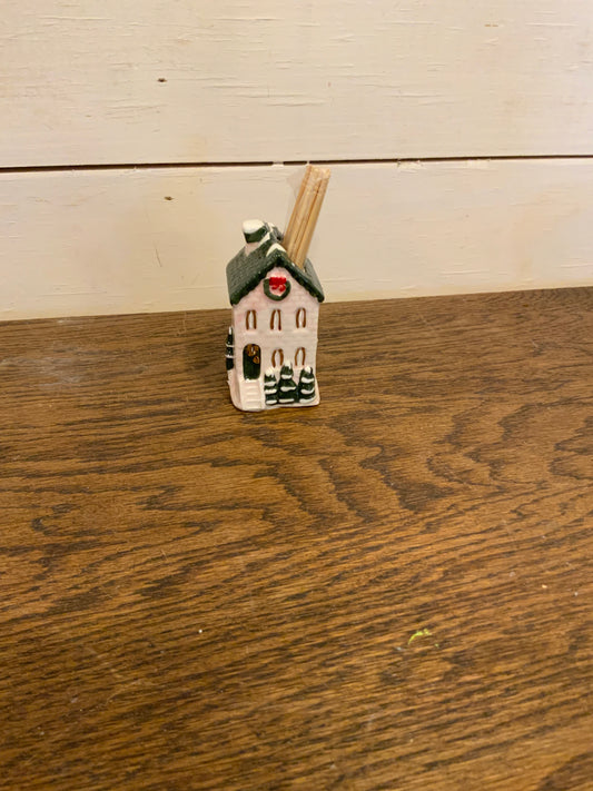 Christmas house toothpick holder