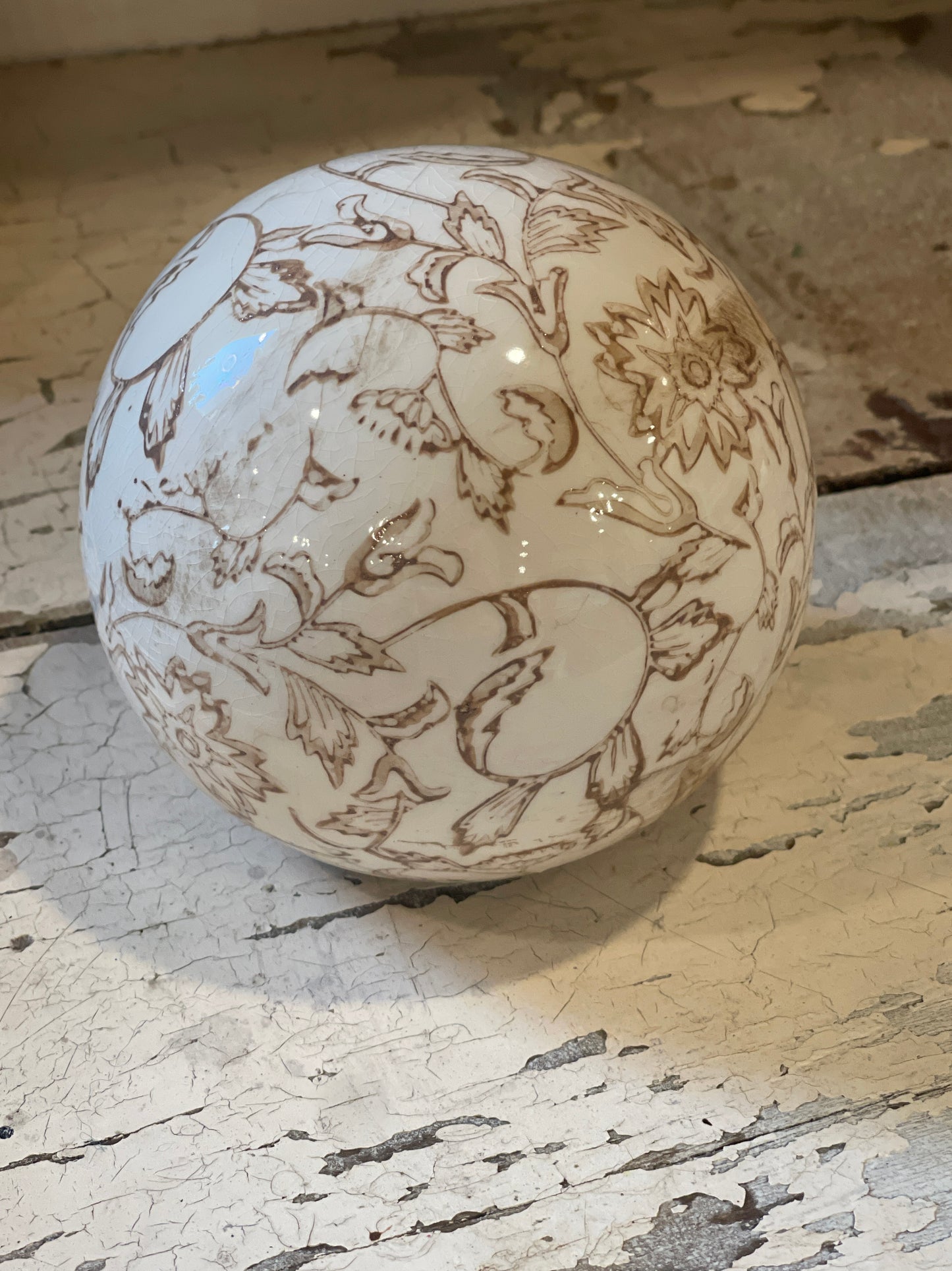 Beige Heirlom Deco Ball